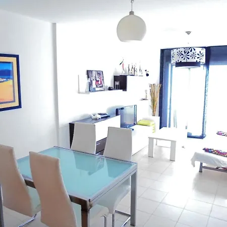 Baladres Holidays Lek Apartamento