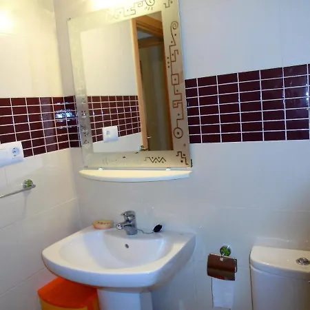 Baladres Holidays Lek Apartamento
